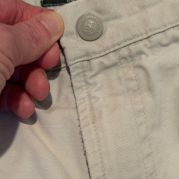 Columbia Men’s 7" Inseam Cotton Cargo Shorts - Tan Khaki - Size 34 - Picture 3 of 15